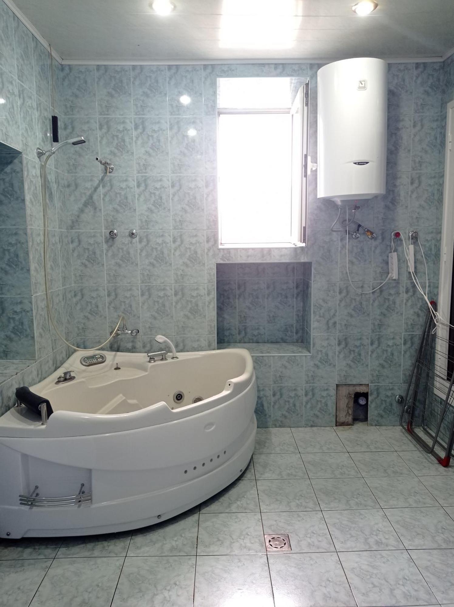 Sun City Hostel Ереван Экстерьер фото